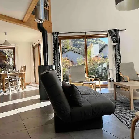 Maison Blanche, Impressive Chalet, Allemond, Bike, Ski, Hike Holiday home *