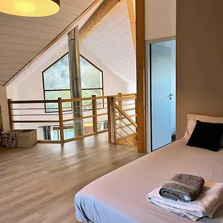Maison Blanche, Impressive Chalet, Allemond, Bike, Ski, Hike Holiday home *