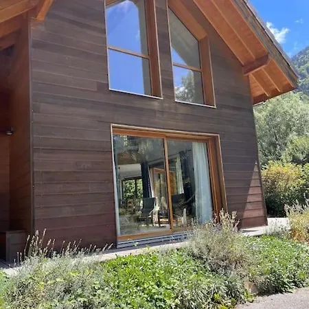 Maison Blanche, Impressive Chalet, Allemond, Bike, Ski, Hike Holiday home